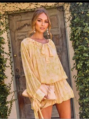 GARDEN STORY FLORAL BUBBLE HEM MINI 🌼💛🌼